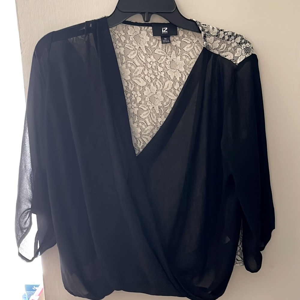 Size Medium IZ Byer Dress shirt Lace (Juniors)
